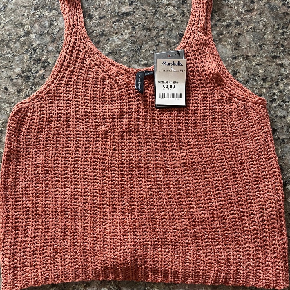 crochet type tank top